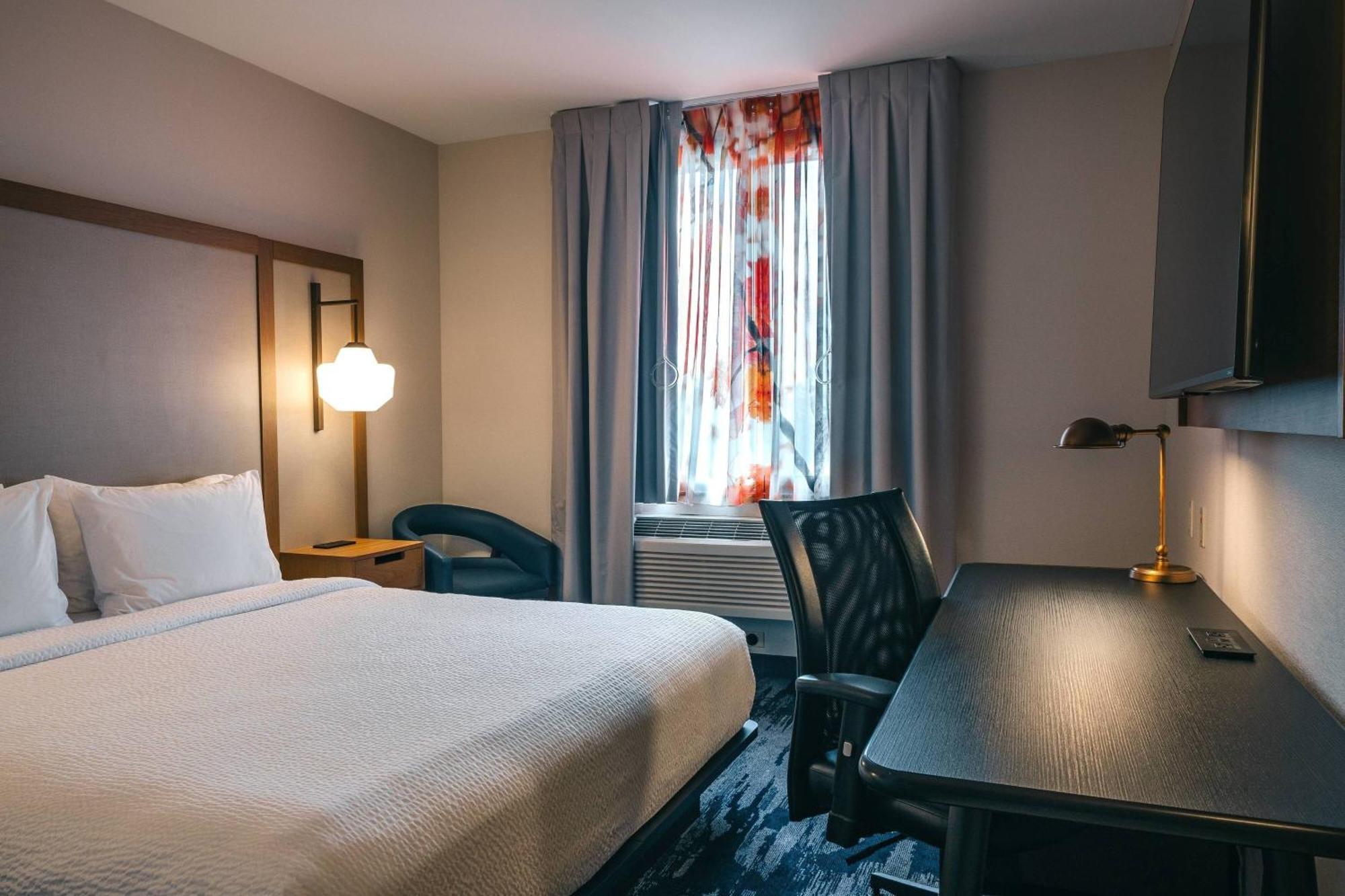 Fairfield Inn By Marriott New York Laguardia Airport/Astoria Eksteriør bilde