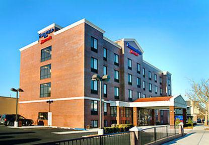 Fairfield Inn By Marriott New York Laguardia Airport/Astoria Eksteriør bilde